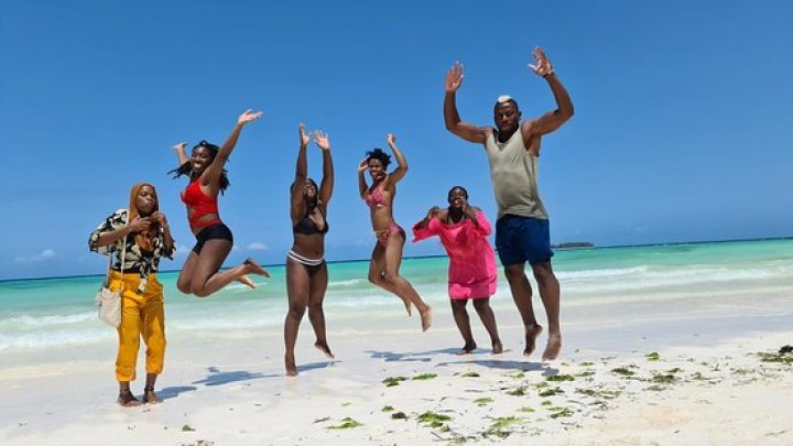ZANZIBAR TOUR